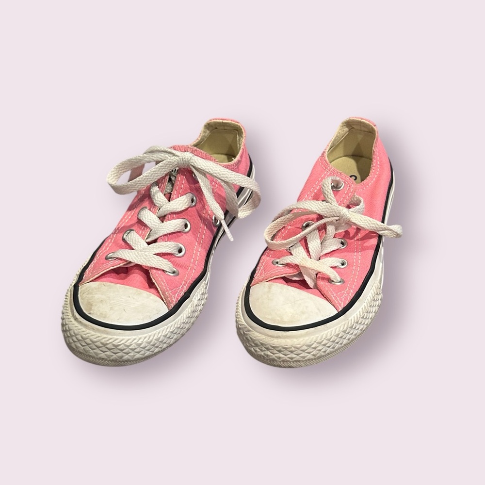 Girls Converse All Star Canvas Low Top Sneakers Shoes White And Pink Size 12 - Picture 1 of 8